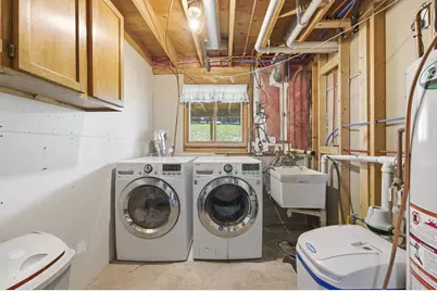 2044 Burke Avenue E, North Saint Paul, MN 55109 - Photo 44