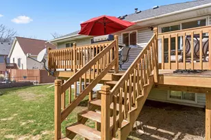 2044 Burke Ave E, North Saint Paul, MN 55109 - Photo 12