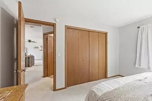 2044 Burke Ave E, North Saint Paul, MN 55109 - Photo 28