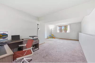 2044 Burke Avenue E, North Saint Paul, MN 55109 - Photo 38