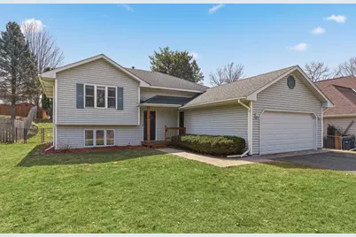 2044 Burke Avenue E, North Saint Paul, MN 55109 - Photo 1