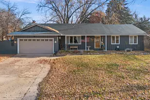 10239 Raven St NW, Coon Rapids, MN 55433 - Photo 22
