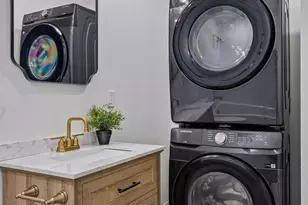 941 Hague Ave, Saint Paul, MN 55104 - Photo 24