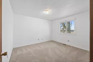 7073 17th St N, Oakdale, MN 55128 - Photo 16