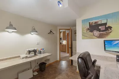 18175 39th Avenue N, Plymouth, MN 55446 - Photo 40