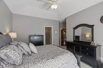 18175 39th Avenue N, Plymouth, MN 55446 - Photo 16