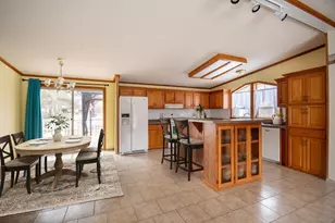 220 Birch Ave, Alexandria, MN 56308 - Photo 4