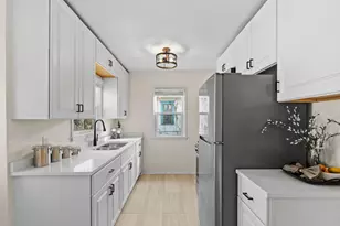 3214 Dupont Ave N, Minneapolis, MN 55412 - Photo 4