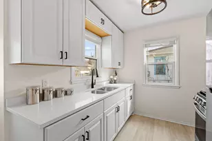 3214 Dupont Ave N, Minneapolis, MN 55412 - Photo 12