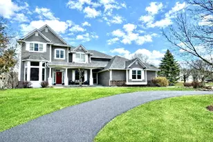 18412 Pathfinder Dr, Eden Prairie, MN 55347 - Photo 1