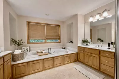 18412 Pathfinder Drive, Eden Prairie, MN 55347 - Photo 16