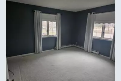 905 22nd Avenue SW, Austin, MN 55912 - Photo 6