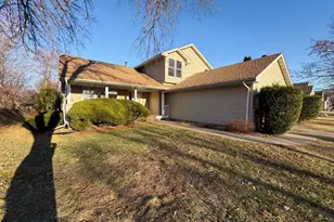 8932 Prestwick Cir N, Brooklyn Park, MN 55443 - Photo 8