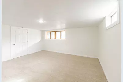 312 Cedar Ln, Montevideo, MN 56265 - Photo 12