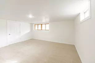 312 Cedar Ln, Montevideo, MN 56265 - Photo 12