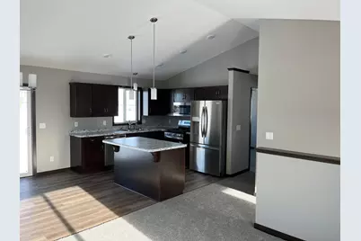 849 Walnut Avenue SE, Kimball, MN 55353 - Photo 2