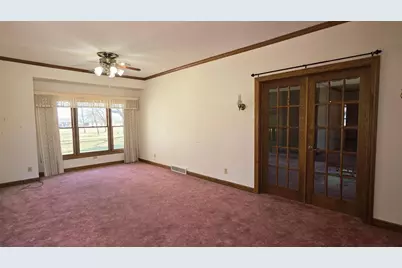 535 W 1st Street, Cottonwood, MN 56229 - Photo 10