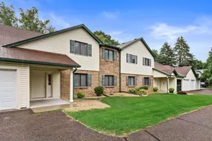 971 Heritage Ct E, Vadnais Heights, MN 55127 - Photo 16