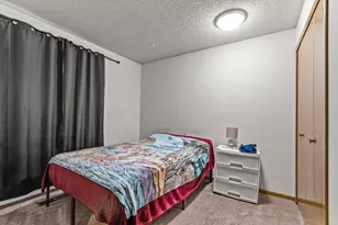 971 Heritage Ct E, Vadnais Heights, MN 55127 - Photo 12