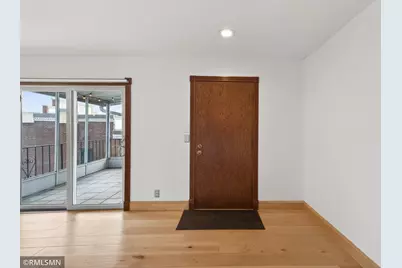 301 3rd Street S #301, Stillwater, MN 55082 - Photo 8