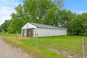 5095 Harff Rd, Loretto, MN 55357 - Photo 12