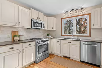 17180 Jordan Court, Lakeville, MN 55044 - Photo 10