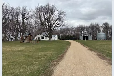 25782 180th Street, Reading, MN 56165 - Photo 2