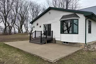 25782 180th St, Reading, MN 56165 - Photo 36