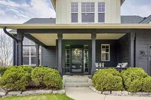 11254 Dogwood Rd, Woodbury, MN 55129 - Photo 4