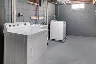 5848 Pennsylvania Ave N, Crystal, MN 55428 - Photo 14