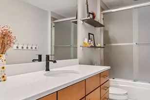 100 3rd Ave S, Minneapolis, MN 55401 - Photo 18