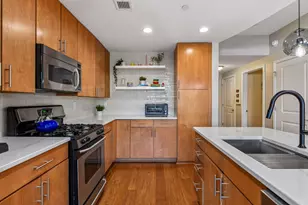 100 3rd Ave S, Minneapolis, MN 55401 - Photo 14