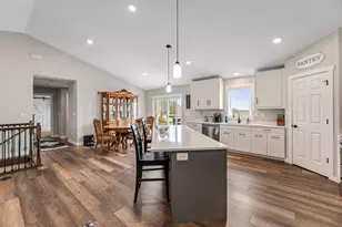 1363 Summit Dr, Winona, MN 55987 - Photo 10