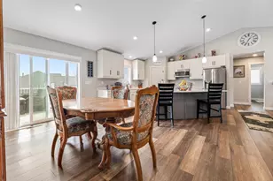 1363 Summit Dr, Winona, MN 55987 - Photo 6