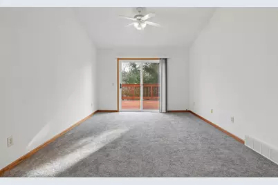 409 Dakota Court N #A, Woodville, WI 54028 - Photo 14