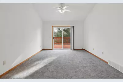 409 Dakota Court N #A, Woodville, WI 54028 - Photo 10