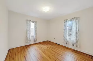 3717 Perry Ave N, Robbinsdale, MN 55422 - Photo 8