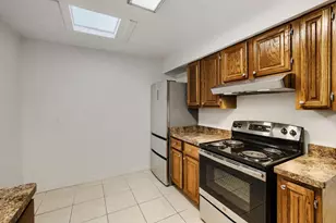 3320 Louisiana Ave S, Saint Louis Park, MN 55426 - Photo 4