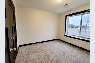1116 11th Avenue SE, Waseca, MN 56093 - Photo 10