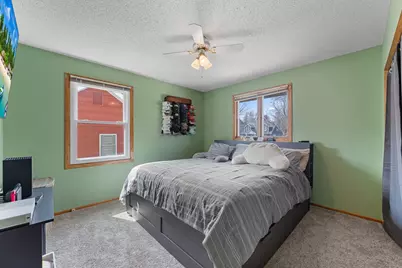 3930 Vera Cruz Avenue N, Robbinsdale, MN 55422 - Photo 16