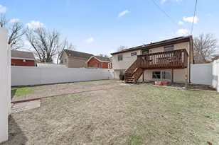 3930 Vera Cruz Ave N, Robbinsdale, MN 55422 - Photo 36