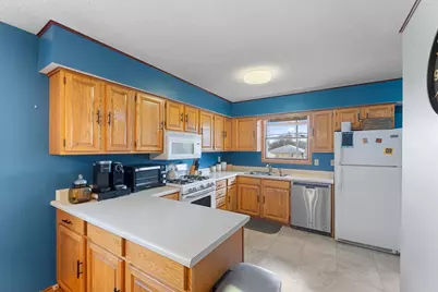 3930 Vera Cruz Avenue N, Robbinsdale, MN 55422 - Photo 14