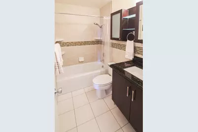 19 S 1st Street #B1404, Minneapolis, MN 55401 - Photo 16