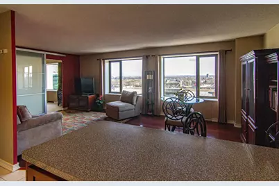 19 S 1st Street #B1404, Minneapolis, MN 55401 - Photo 4