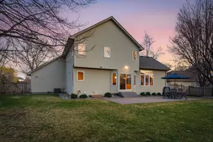 1350 Wintergreen Ln, Victoria, MN 55386 - Photo 4