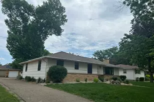 306 E 2nd St, Minneota, MN 56264 - Photo 26