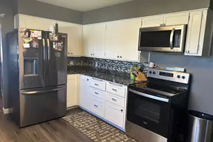 306 E 2nd St, Minneota, MN 56264 - Photo 6