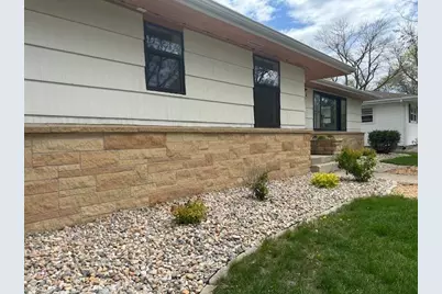 306 E 2nd Street, Minneota, MN 56264 - Photo 4