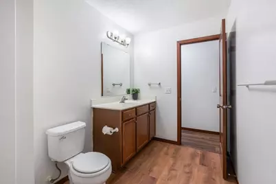 526 Hackney Avenue, Shakopee, MN 55379 - Photo 8