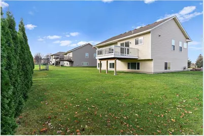 526 Hackney Avenue, Shakopee, MN 55379 - Photo 26